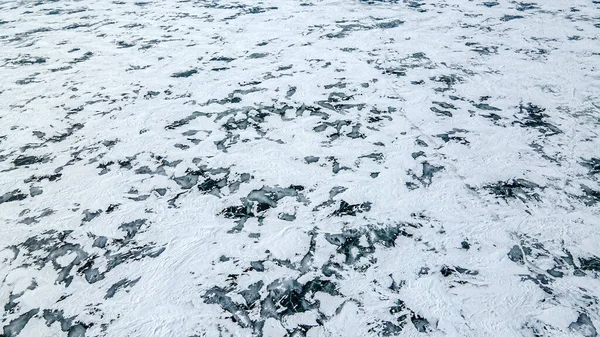 上からの冷たい水の風合いや模様の眺め — ストック写真