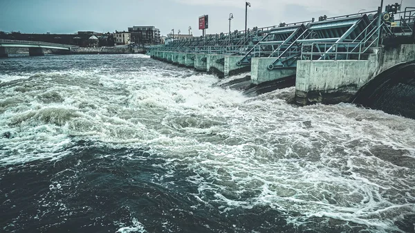 Snön Och Isen Borta Och Smält Fox River Rinner Våren — Stockfoto