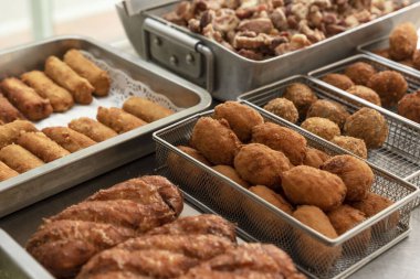 Ev yapımı kroket, yemek, kızartma.