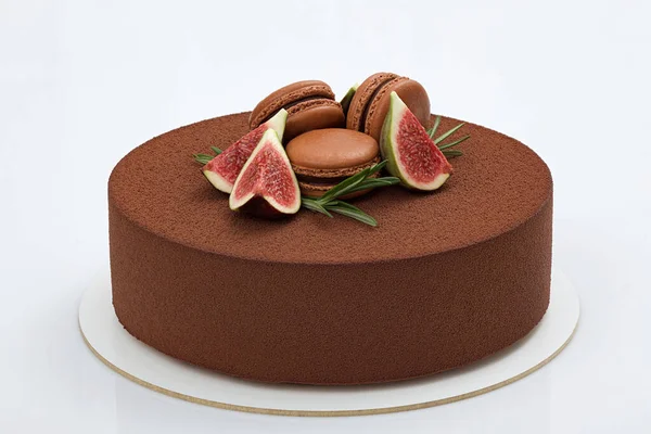 Chocolate Mousse Cake Decorated Pieces Figs Macaroons Rosemary White Background — 图库照片