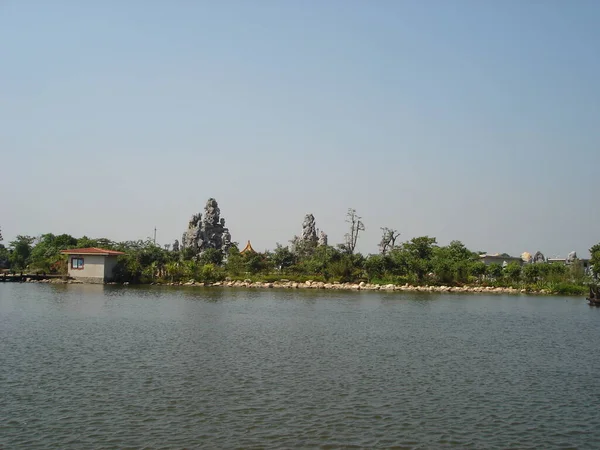 Vista Lago Para Parque Paisagístico — Fotografia de Stock