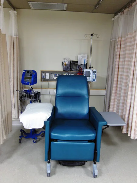 Krzesło Szpitalu Stosowane Chemioterapii Lub Dializie — Zdjęcie stockowe