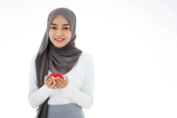 Young Beautiful Bright Asian Muslim Woman Holding Red Heart Her — Stock fotografie