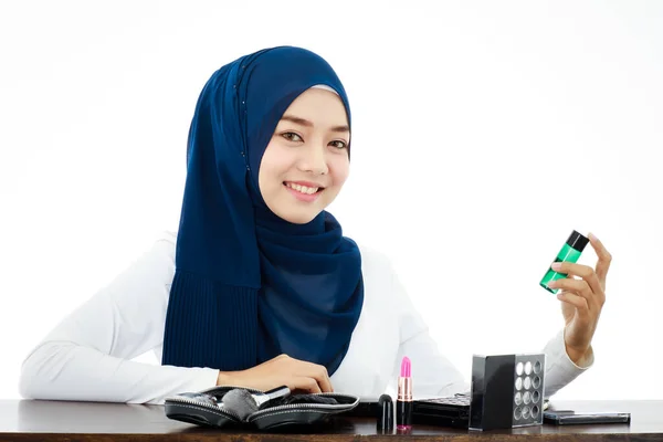 Beautiful Asian Muslim Woman Cute Face Beautiful Skin Wearing Hijab — Stok Foto