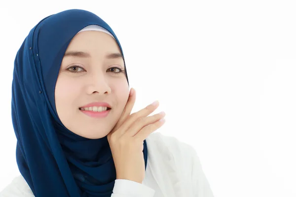 Beautiful Young Asian Muslim Woman Wearing Headscarf Poses Her Hand — Stock fotografie
