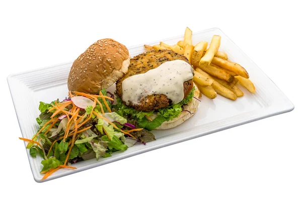 Handgemaakte Quinoa Tofu Patty Burger Met Frietjes Salade Geserveerd Schotel — Stockfoto