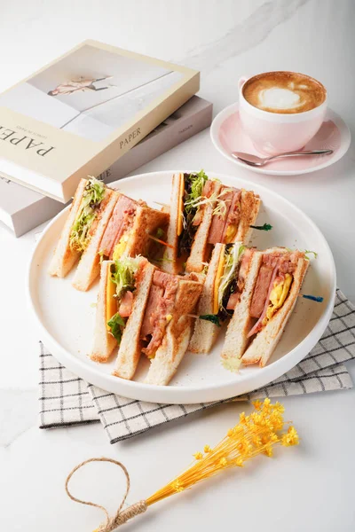 Sandwich Latte Served Dish Isolated Wooden Table Side View Breakfast — Stockfoto