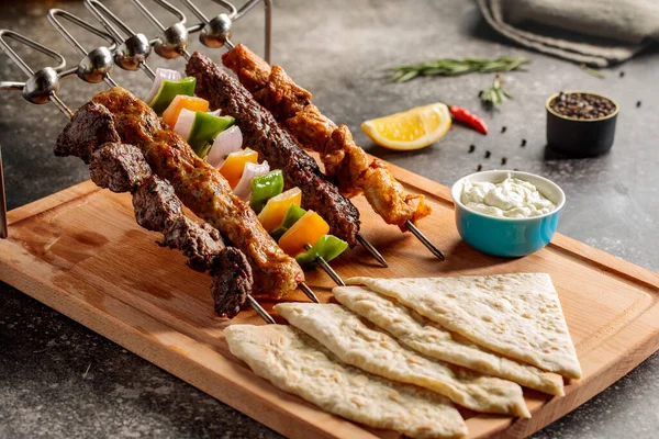 Assorted Mixed Grilled Pita Bred Kabab Tikka Boti Shashlik Mayo — Stock Photo, Image