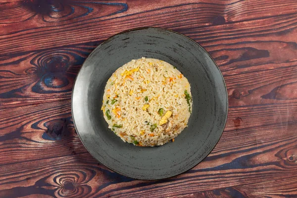 Egg Fried Rice Serwowane Naczyniu Izolowane Tle Widok Chińszczyznę Żywności — Zdjęcie stockowe