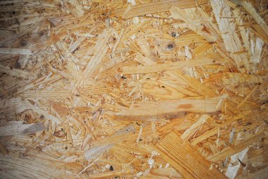 Ahşap desenli duvar, çevre dostu malzeme.