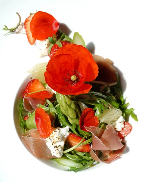 美食家的开胃菜配罂粟花 美味佳肴 — 图库照片