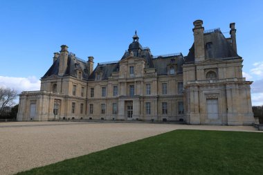 Maison-Laffitte Şatosu 1630 'dan 1651' e kadar Francois Mansat tarafından tasarlandı.