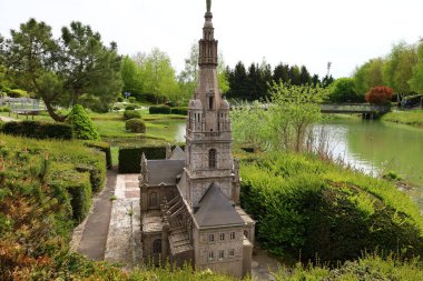 Lancourt 'taki minyatür park turistik merkezi olan 