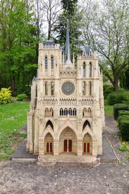 Elancourt 'ta minyatür park turistlerinin uğrak yeri olan 