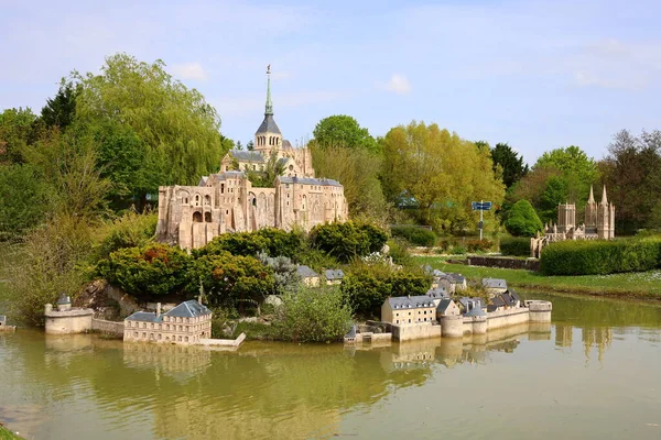 Vue Sur Monument France Miniature Qui Est Une Attraction Touristique — Photo