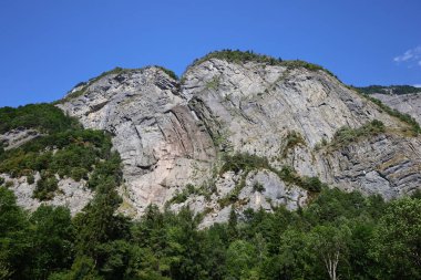 Fransa 'nın Haute-Savoie departmanındaki Magland belediyesine bağlı bir vadi manzarası.