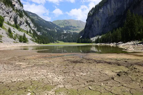 Widok Jezioro Flaine Położony Gminie Magland Departamencie Haute Savoie — Zdjęcie stockowe