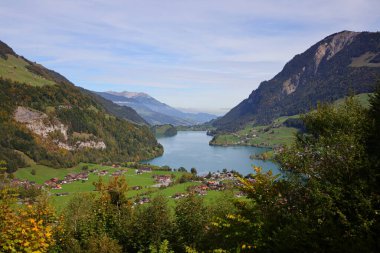 Lungern Gölü, İsviçre 'nin Obwalden kentinde bulunan doğal bir göldür.