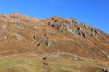 İsviçre 'deki Graubnden kantonunun Engadin bölgesinde bir dağ