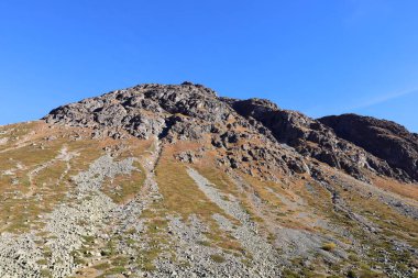 İsviçre 'deki Graubnden kantonunun Engadin bölgesinde bir dağ