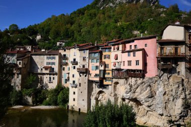 Pont-en-Royans, Fransa 'nın güneydoğusundaki Isere bölgesinde bir komün.