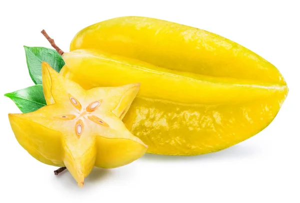 Olgun sarı yıldız meyvesi ya da dilimlenmiş karambola ve yakın plan yapraklar. Dosya iki kırpma yolu içeriyor.