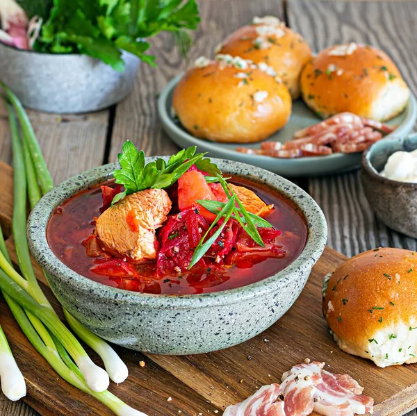National Dish Ukrainian Cuisine Borscht Vegetables Turkey Meat Herbs Sour — Stockfoto