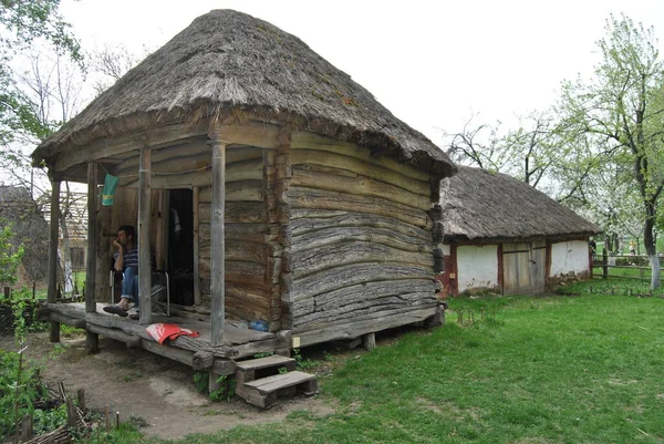 Ukrainskt Hus Ett Byhus Ukraina Hyddan Från Byn Kiev Ukraina — Stockfoto