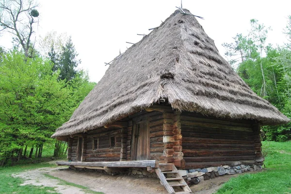 Rumah Ukraina Sebuah Rumah Desa Ukraina Pondok Desa Kiev Ukraina — Stok Foto