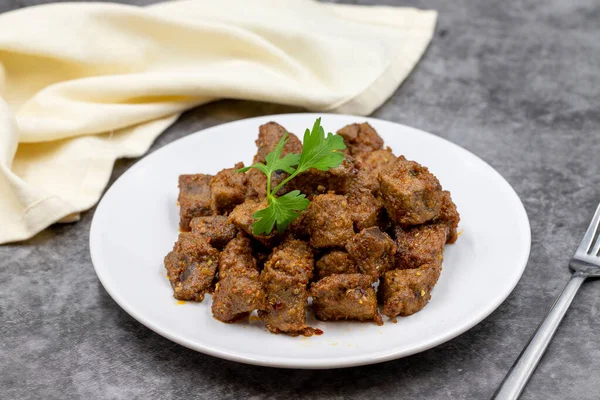 Cubos Hígado Frito Sobre Fondo Oscuro Comida Tradicional Turca Arnavut — Foto de Stock