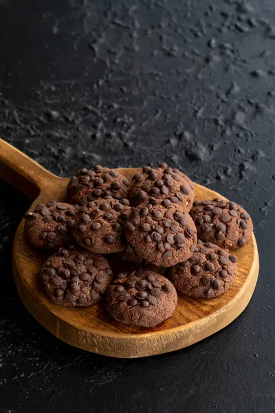 Печиво Шоколадними Чіпсами Темному Фоні — стокове фото