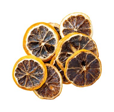 Kurumuş kırmızı kan portakalı beyaz arka planda izole edilmiş.