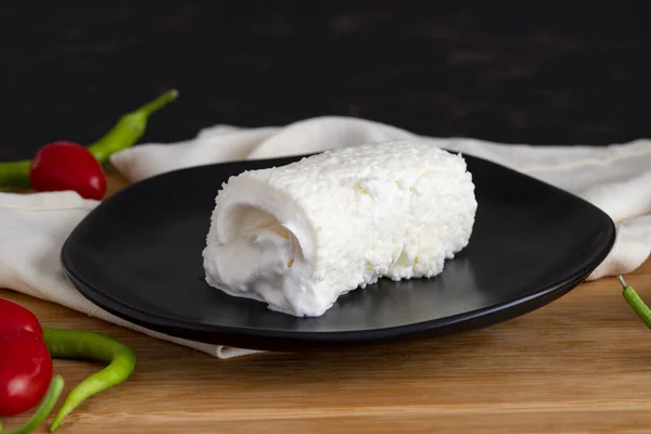 Türk Kahvaltısı Için Kaymak Tereyağı Kreması Süt Kreması Pıhtılaşmış Krema — Stok fotoğraf