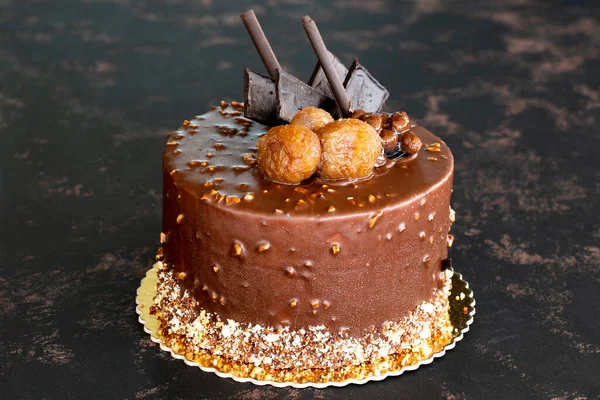 Каштановий Шоколадний Торт Темному Фоні — стокове фото