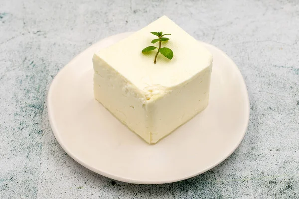 Fromage Feta Avec Des Herbes Sur Fond Pierre Décryptages Fromage — Photo