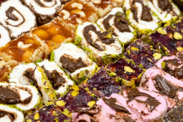 Türk zevki çeşitleri, yakın çekim ile birlikte. Geleneksel Türk mutfağının lezzeti, Türk lezzeti.