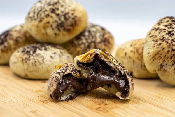 Chocolate Filled Cookies Zmir Bomb Cookie Cookies Liquid Chocolate Filling — Stockfoto