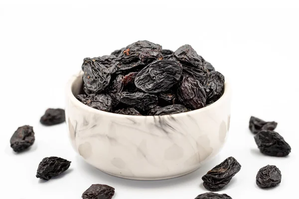 Black Dried Raisins White Background Healthy Fres — Photo