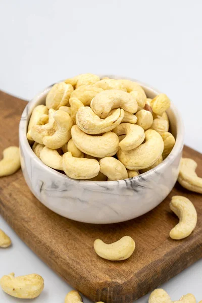 Anacardos Aislados Sobre Fondo Blanco Nueces Orgánicas Cerca — Foto de Stock