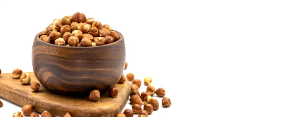 Kacang Hazelnut Diisolasi Pada Latar Belakang Putih Kacang Organik Salin — Stok Foto