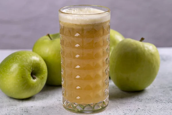 Appelsap Vers Geperst Sap Vers Geperst Appelsap Glas Stenen Ondergrond — Stockfoto