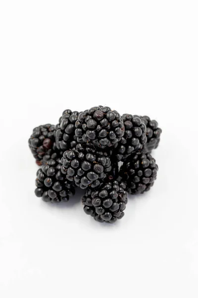 Black Mulberry Isolated White Background Fresh Juicy Black Mulberry Organic — Zdjęcie stockowe