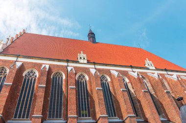 Aziz Havari James Bazilikası ve Nysa 'daki Aziz Agnieszka..