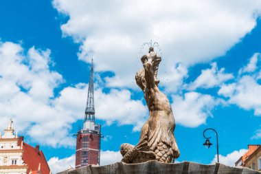 Polonya, Nysa 'daki Triton Çeşmesi.