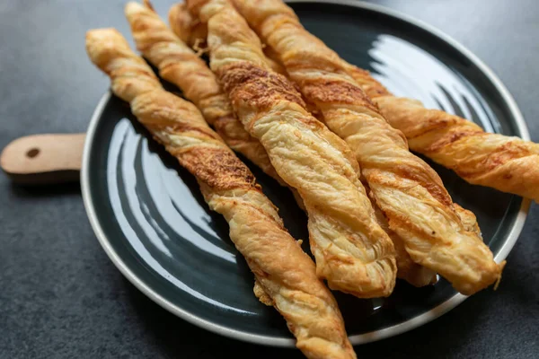 Freshly Baked Crispy Puff Sticks Black Plate Perfect Party — Stock Photo, Image