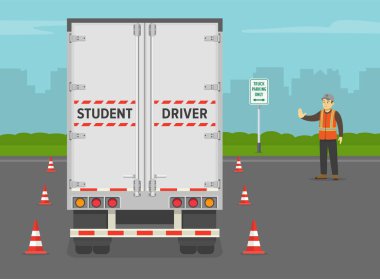 Kırmızı külahlı ağır araç deneme sürüşü. Kamyon süren öğrenci sürücü. Eğitmen elleriyle dur hareketi yapıyor. Düz vektör resimleme şablonu.