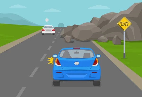 开汽车 落石路或交通标志 汽车就要在高速公路上绕过岩石了 平面矢量图解模板 — 图库矢量图片