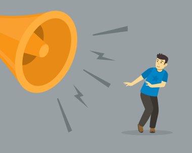 Tecrit edilmiş genç erkek karakter dev turuncu çığlık atan megafondan ya da boynuzdan korkuyor. Düz vektör resimleme şablonu.