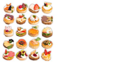 Beyaz arka planda bir sürü farklı kanepe