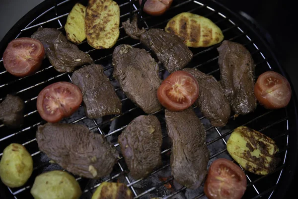 Roasted Meat Vegetables Mushrooms — Fotografia de Stock